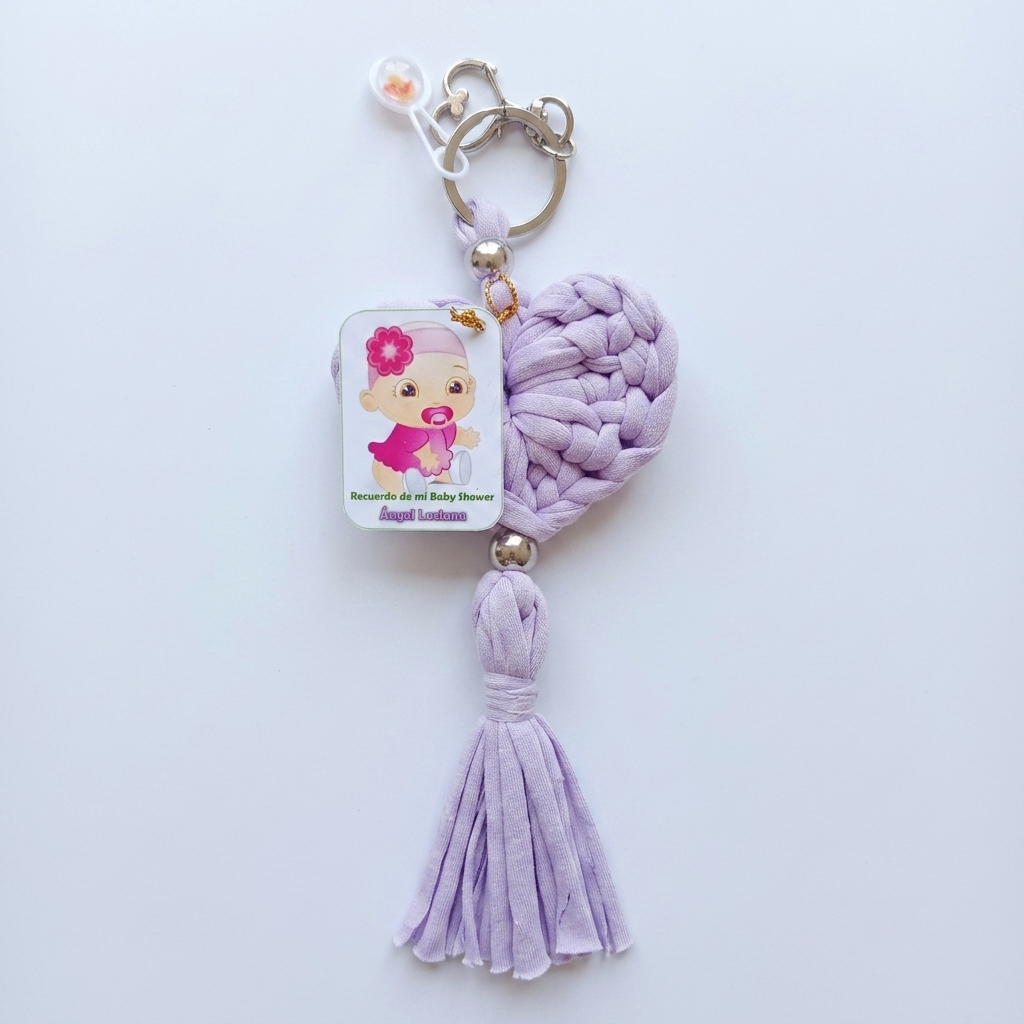 Llavero en forma de Corazón de color morado plano tejido a mano